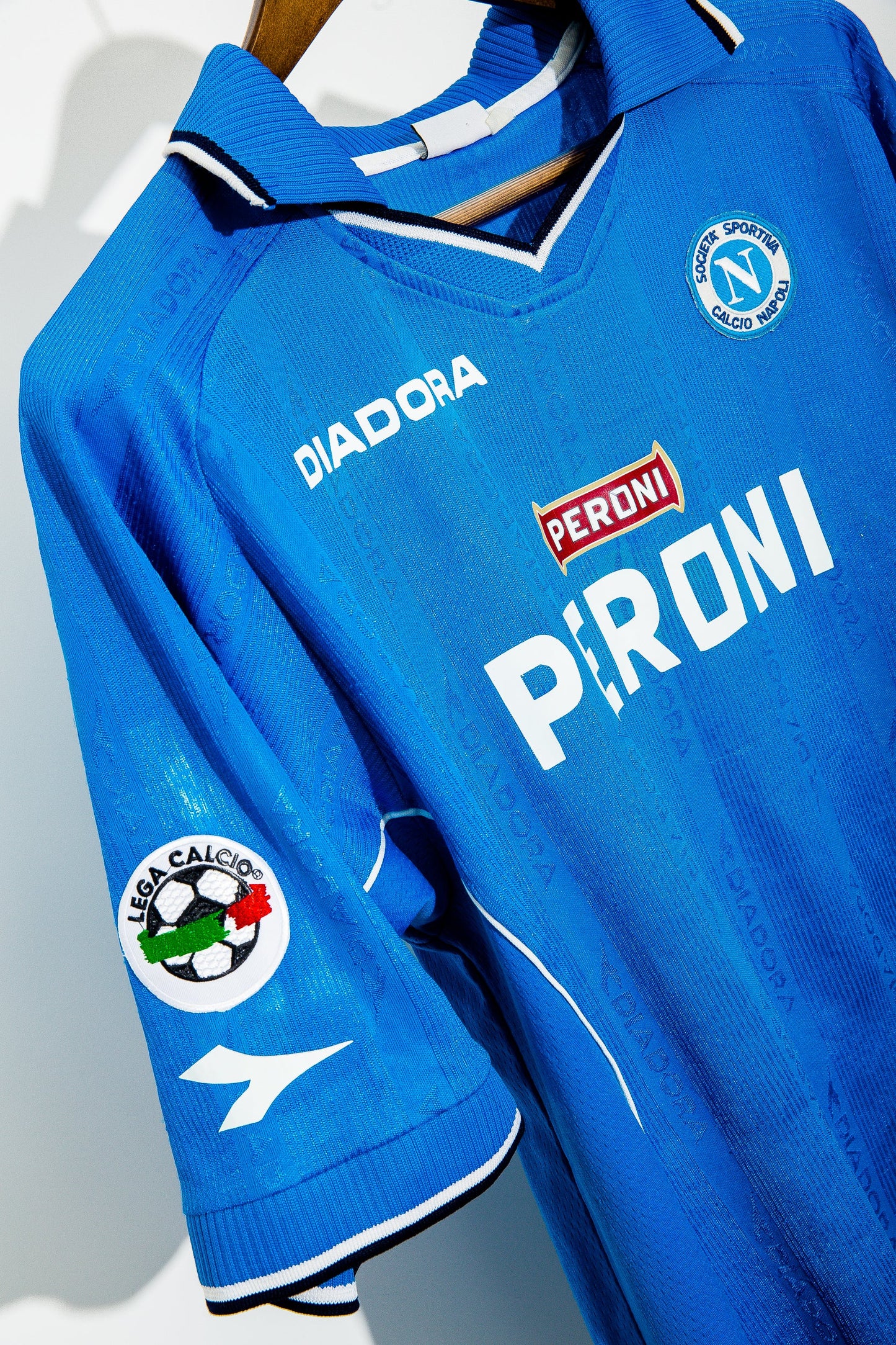 2000 - 2001 Napoli Home Kit #97 Edmundo